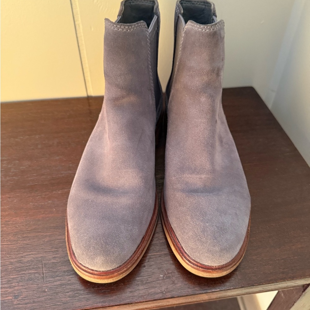 Clarks Gray suede women’s ankle Boots, size 6